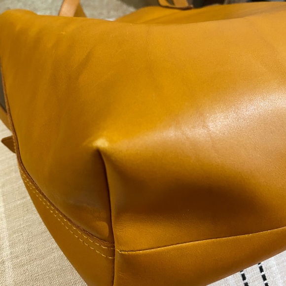 Madewell Medium Transport Tote Cider - Picture 6 of 12
